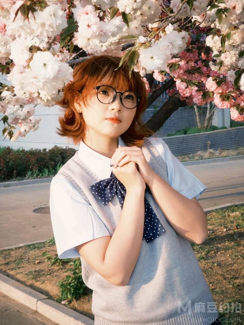 校园模特