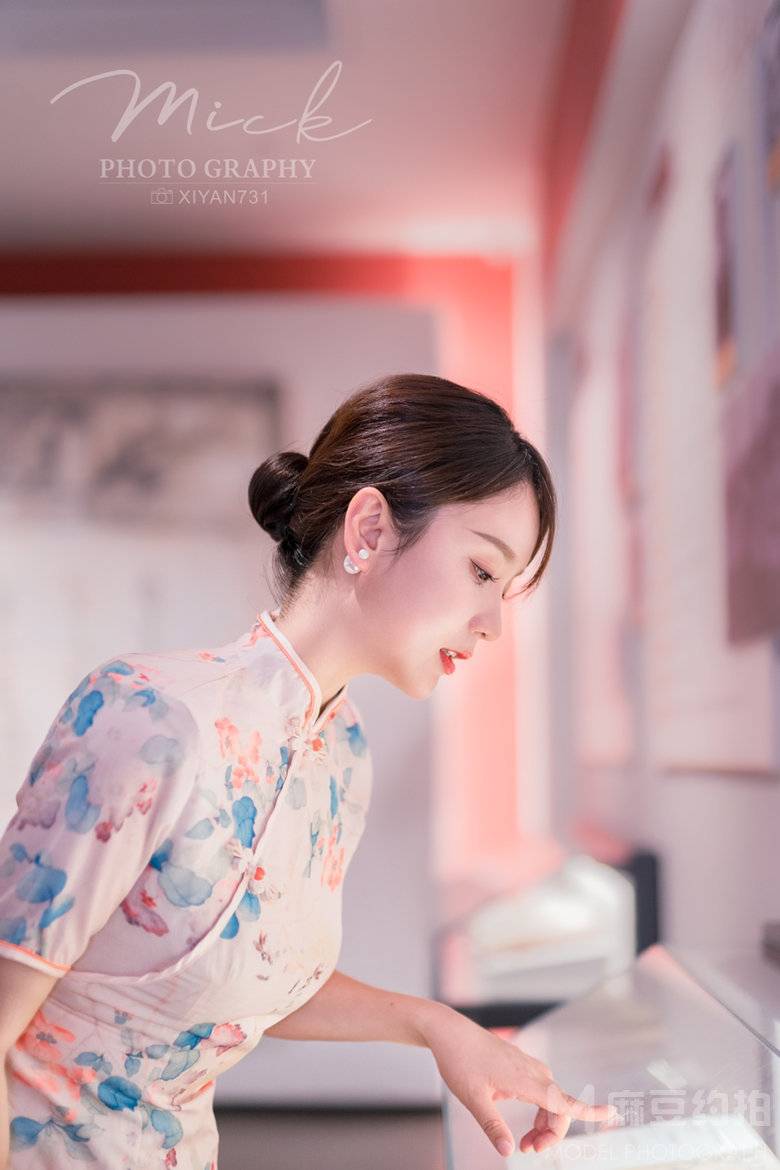 旗袍模特