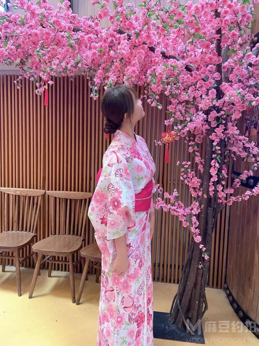 和服模特