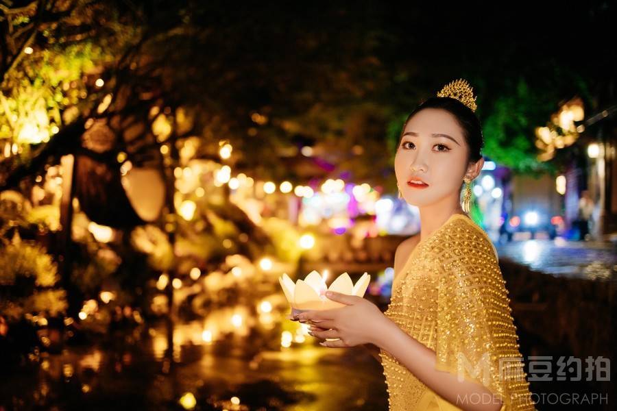 夜景模特