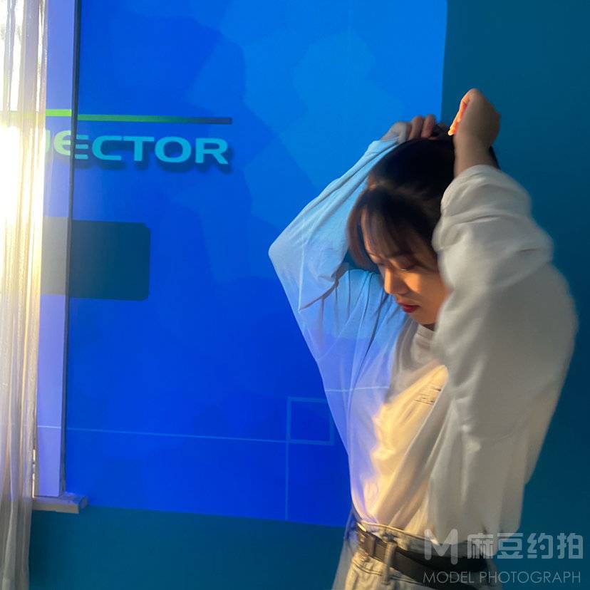 校园模特