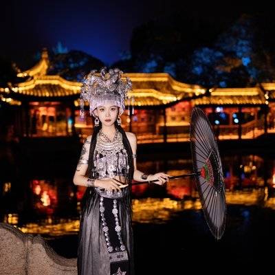 夜景模特