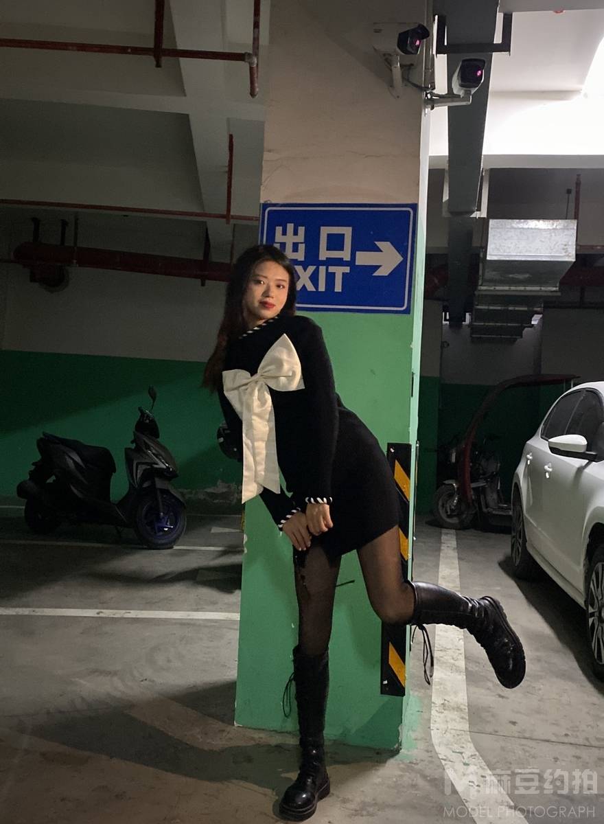 暗黑模特