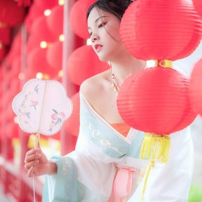 汉服模特