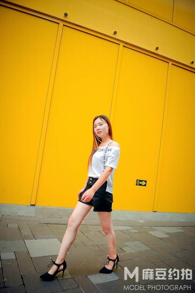 清新模特