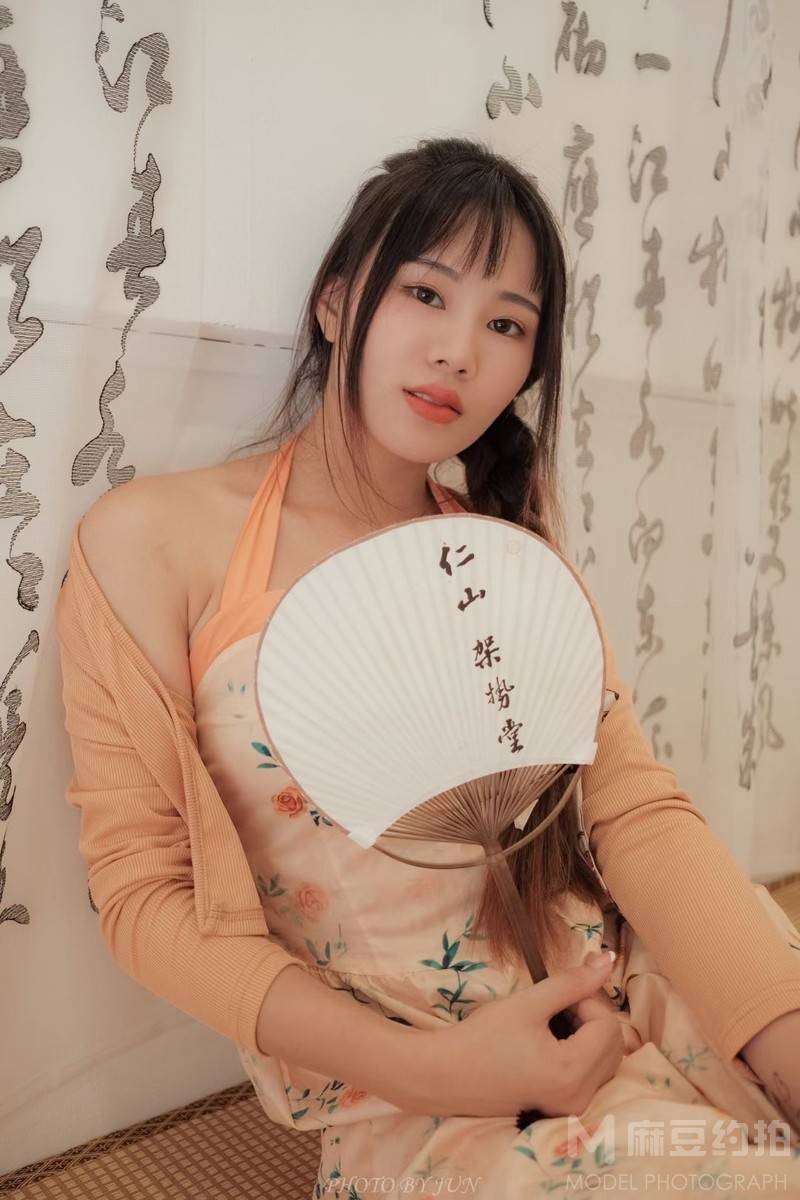 纪实模特