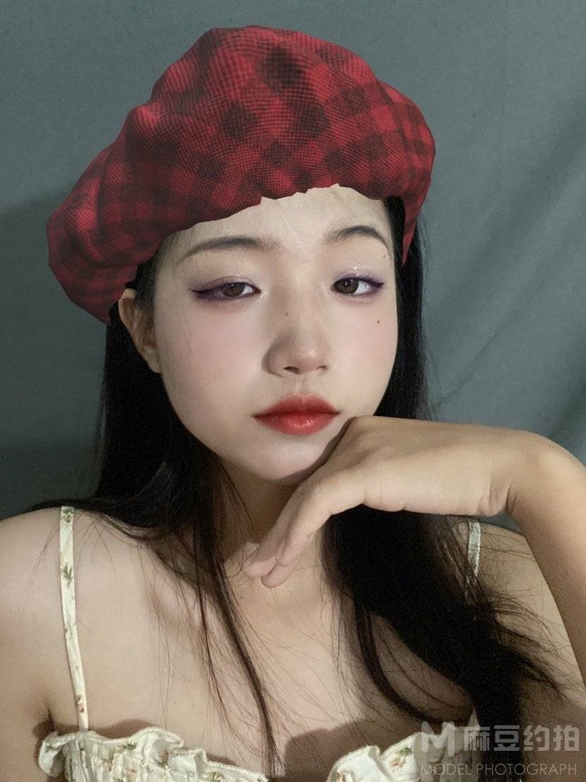 妆容模特