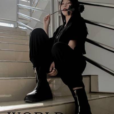 暗黑模特