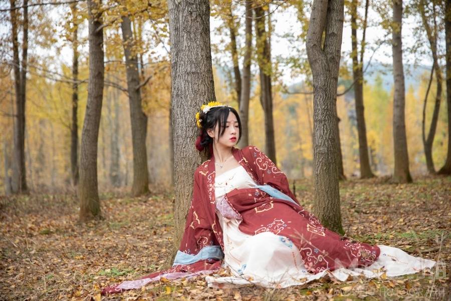 汉服模特