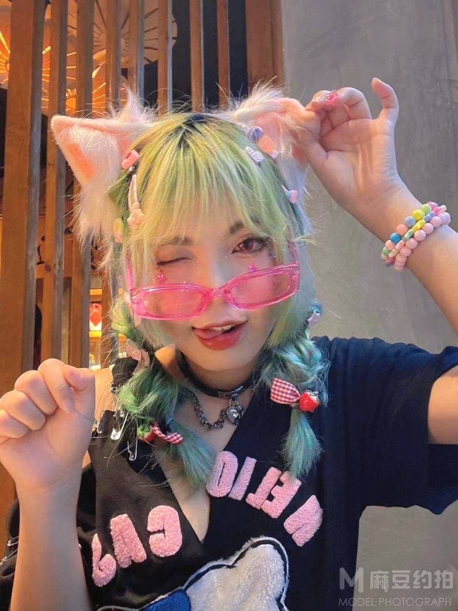 少女模特
