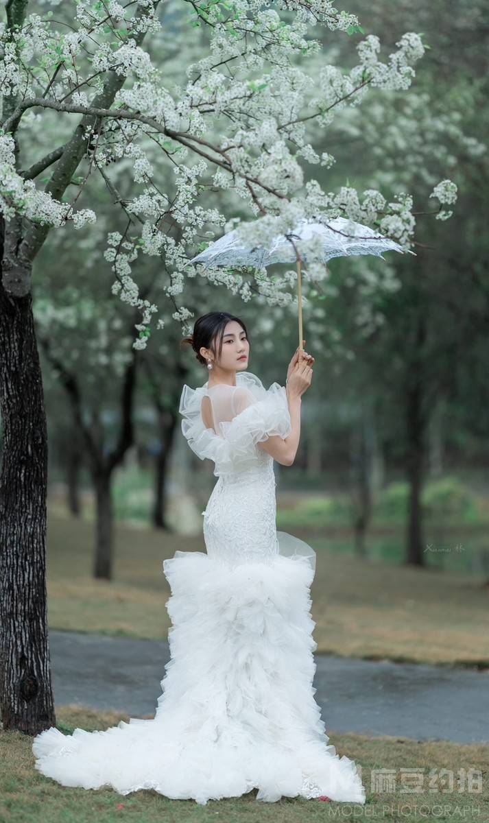 清新模特