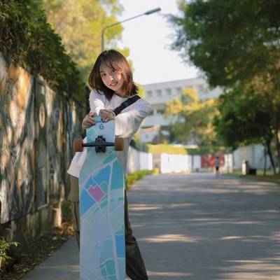 校园模特
