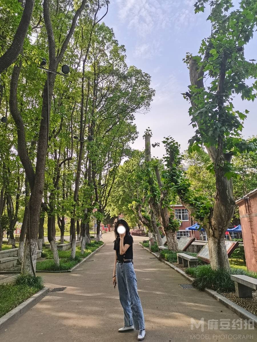 胶片模特