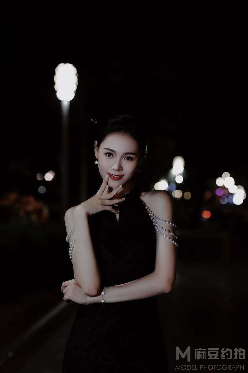 夜景模特