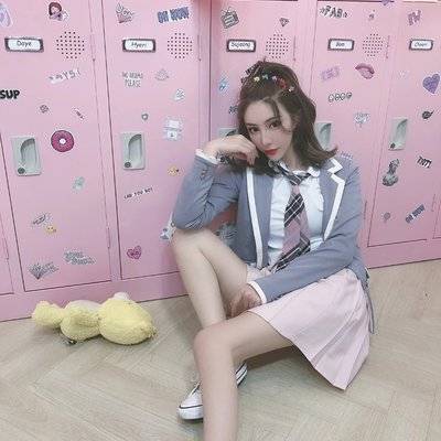 校园模特