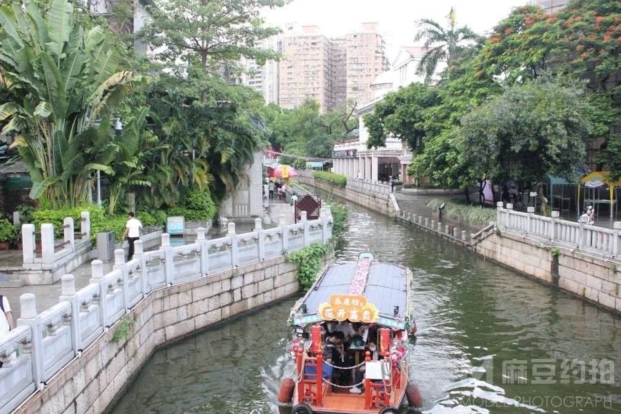 纪实模特