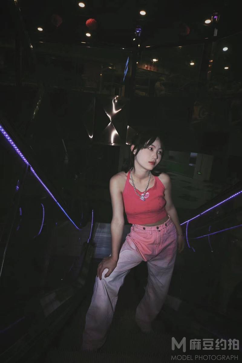 纪实模特