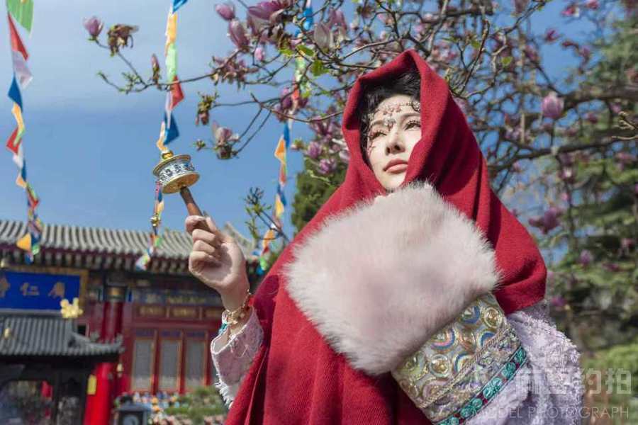 汉服模特