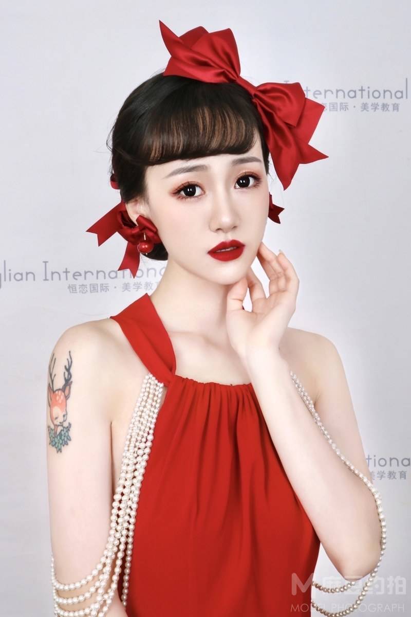 暗黑模特