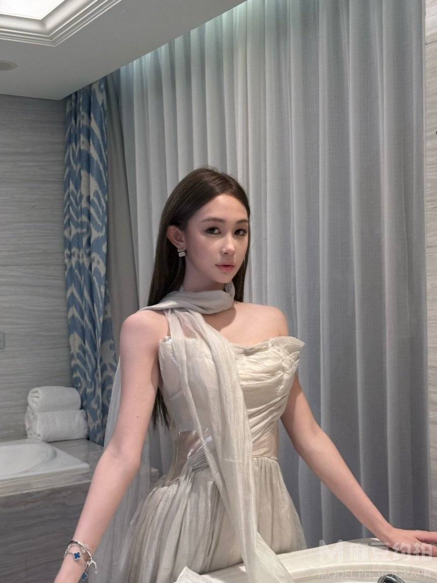 胶片模特