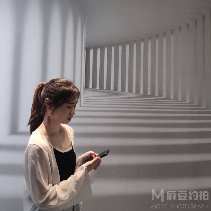 清新模特