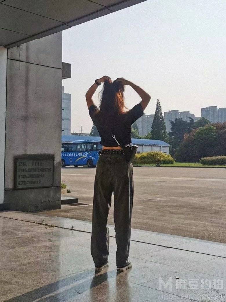 校园模特