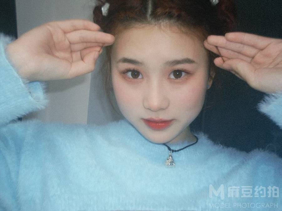 少女模特