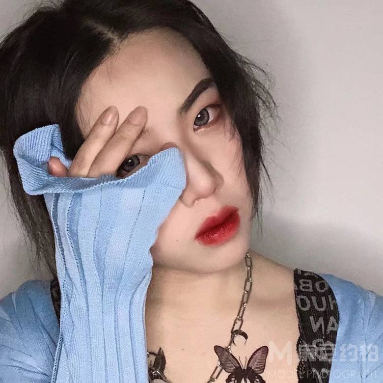 暗黑模特