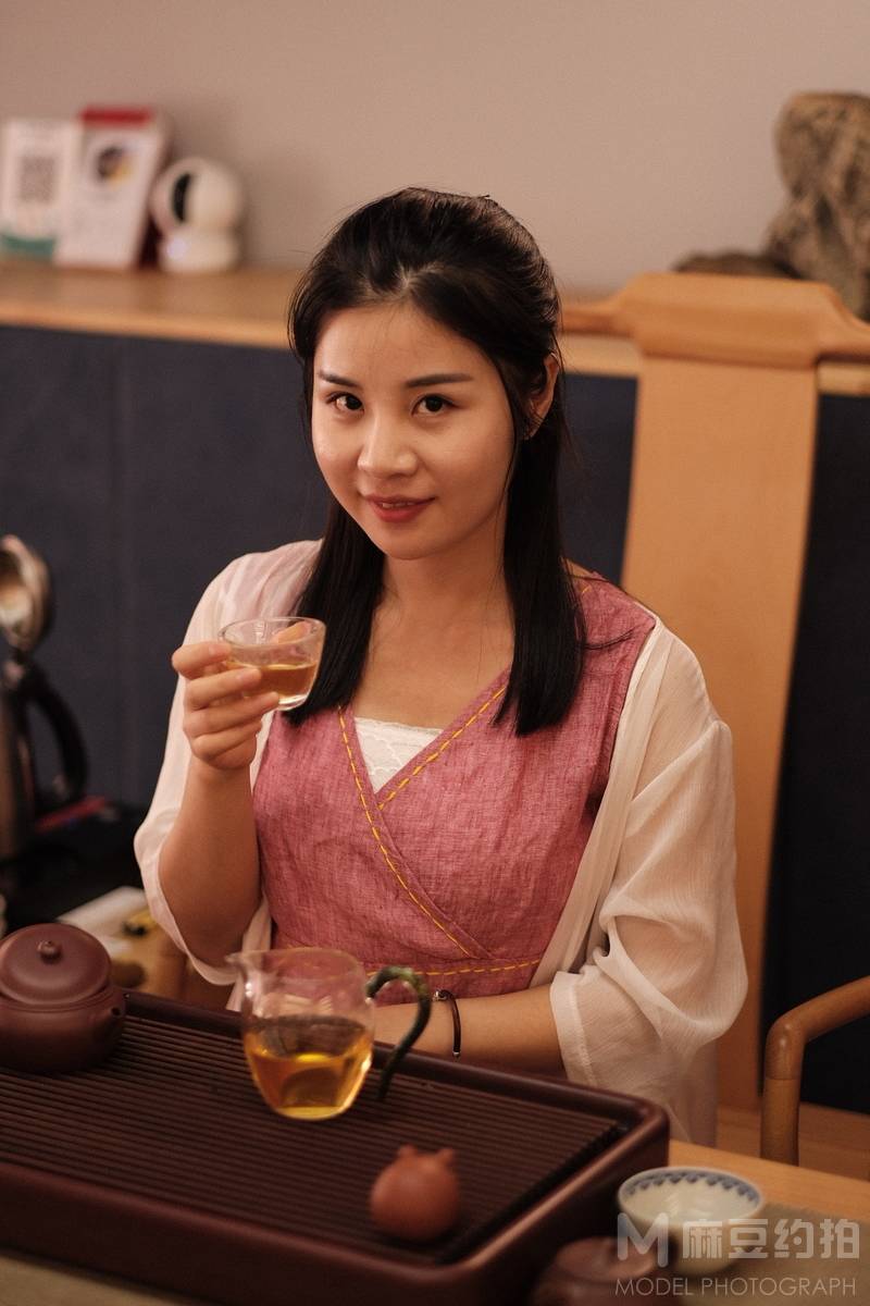胶片模特