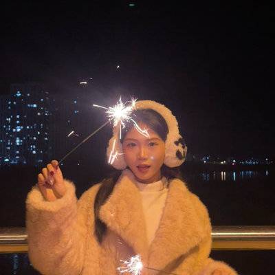 宝丽来模特