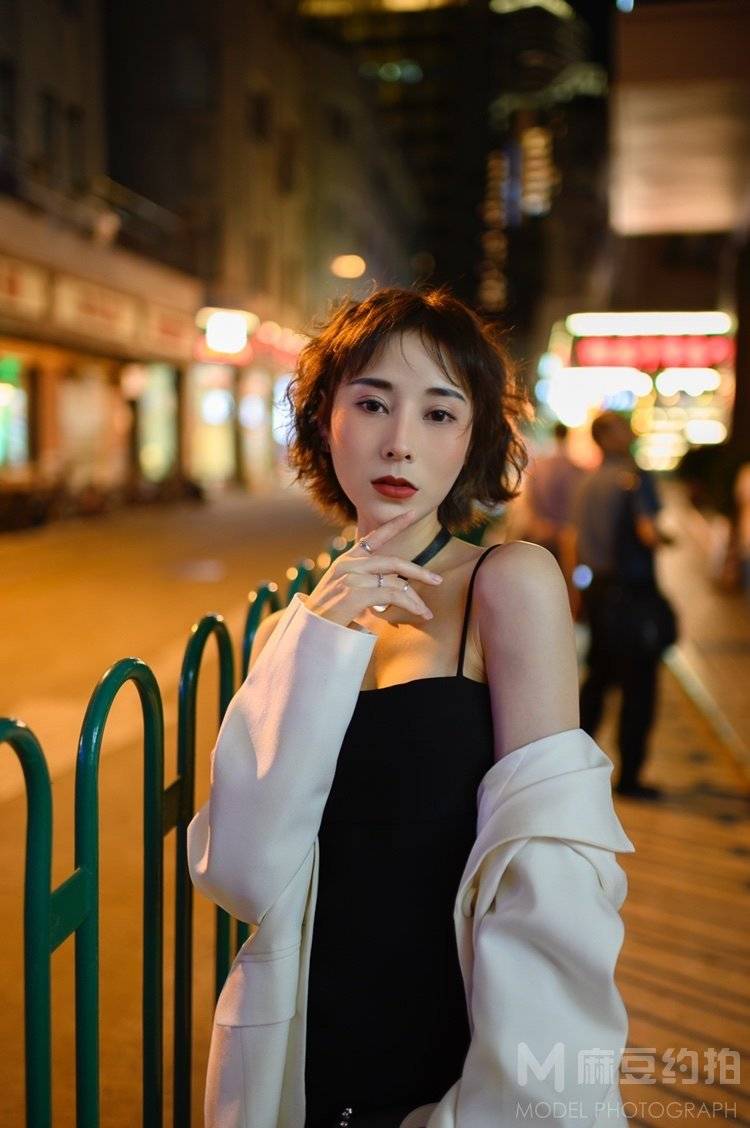 情侣模特
