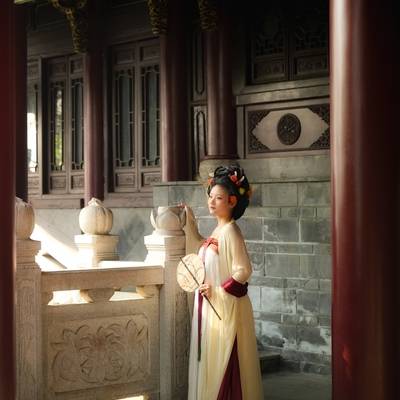 汉服模特