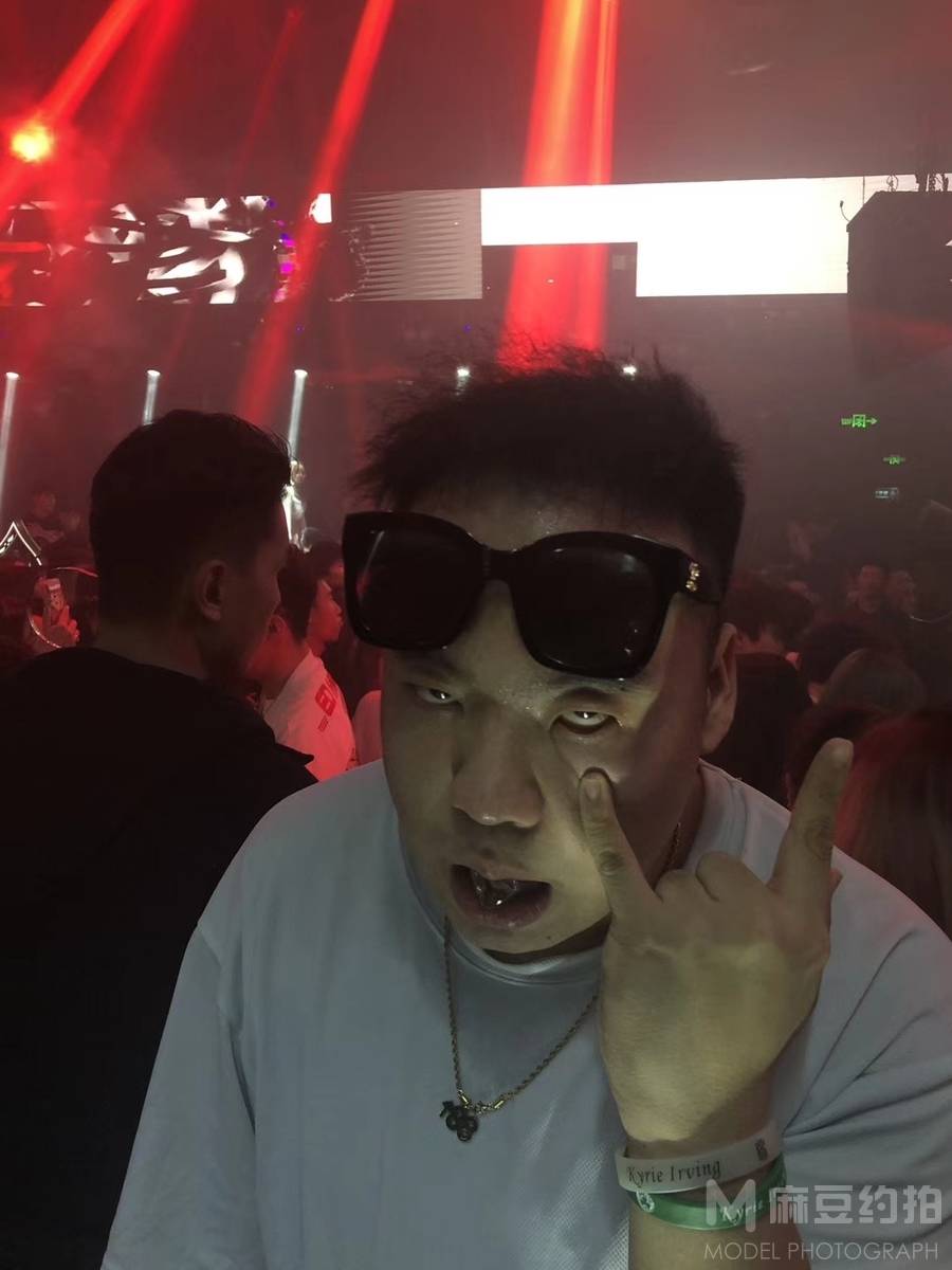 商务模特