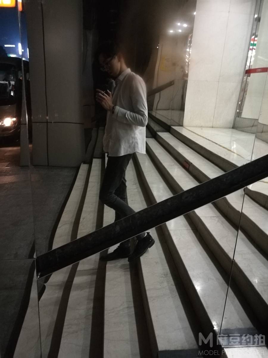 情侣模特