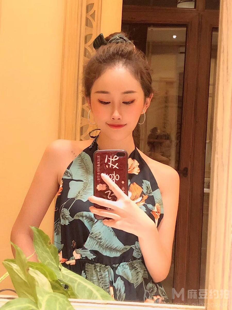 民国模特