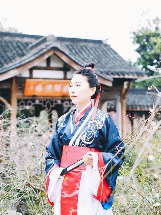 汉服模特