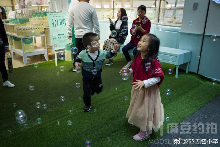 纪实模特