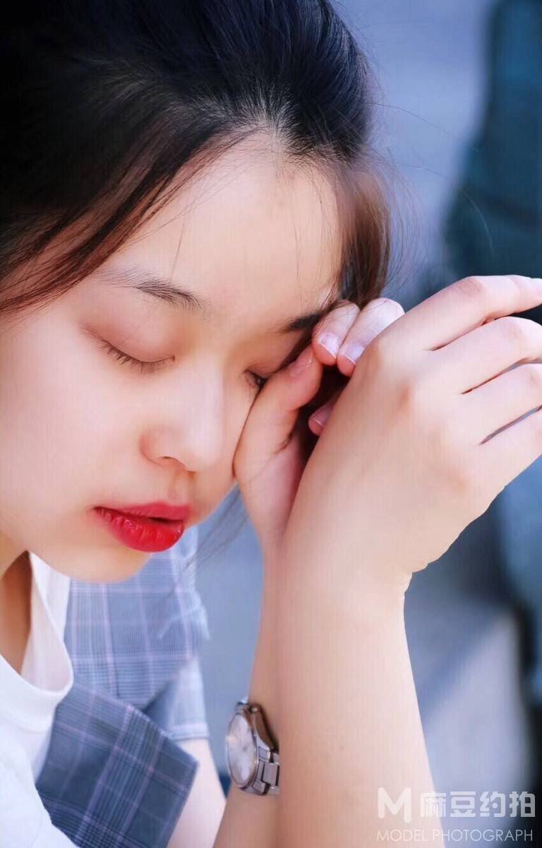 妆容模特