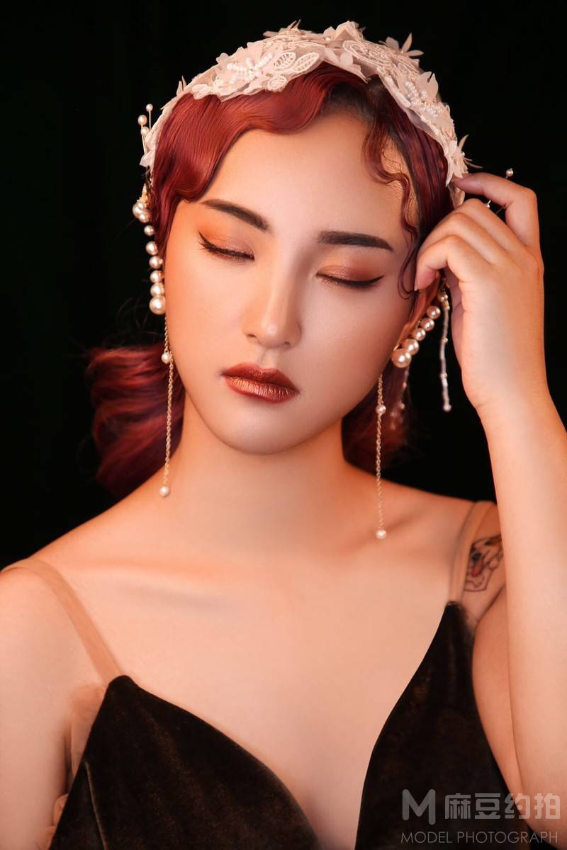 妆容模特