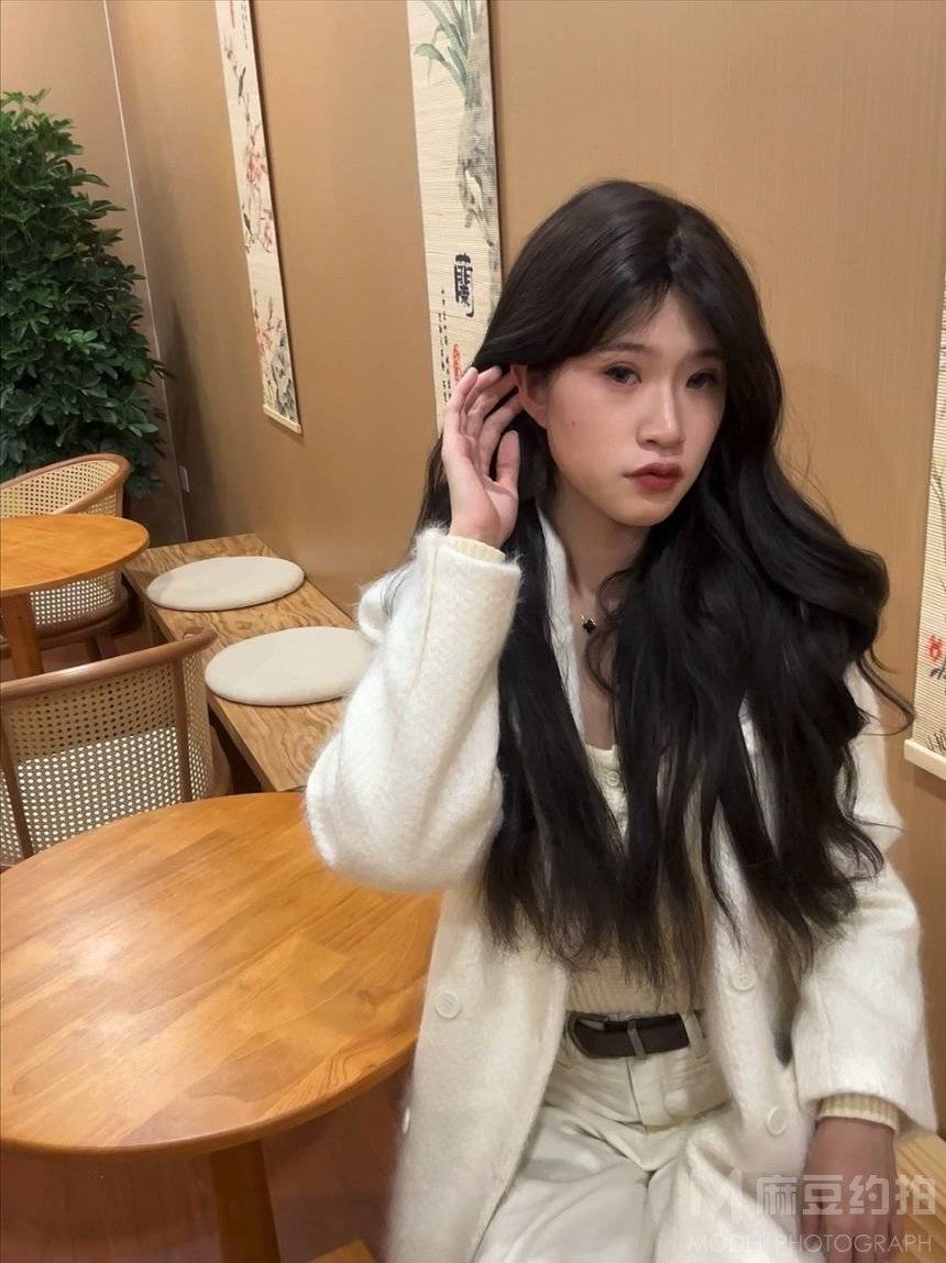 胶片模特