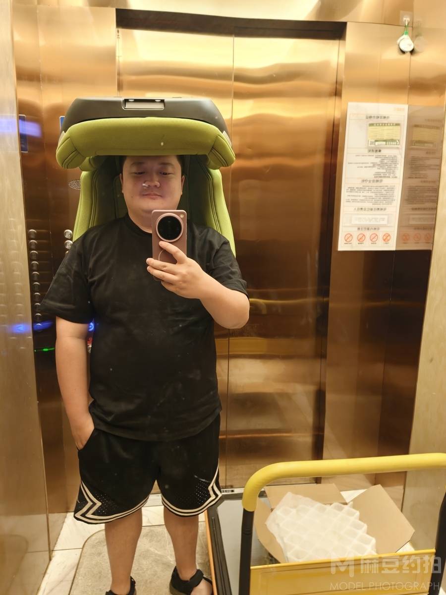 胶片模特