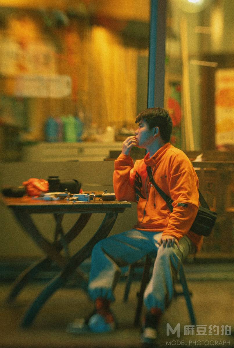 夜景模特