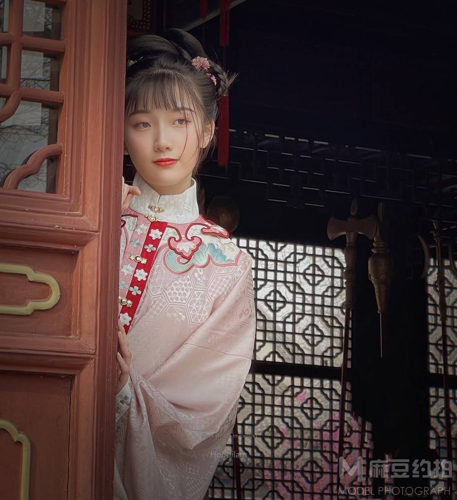 民国模特