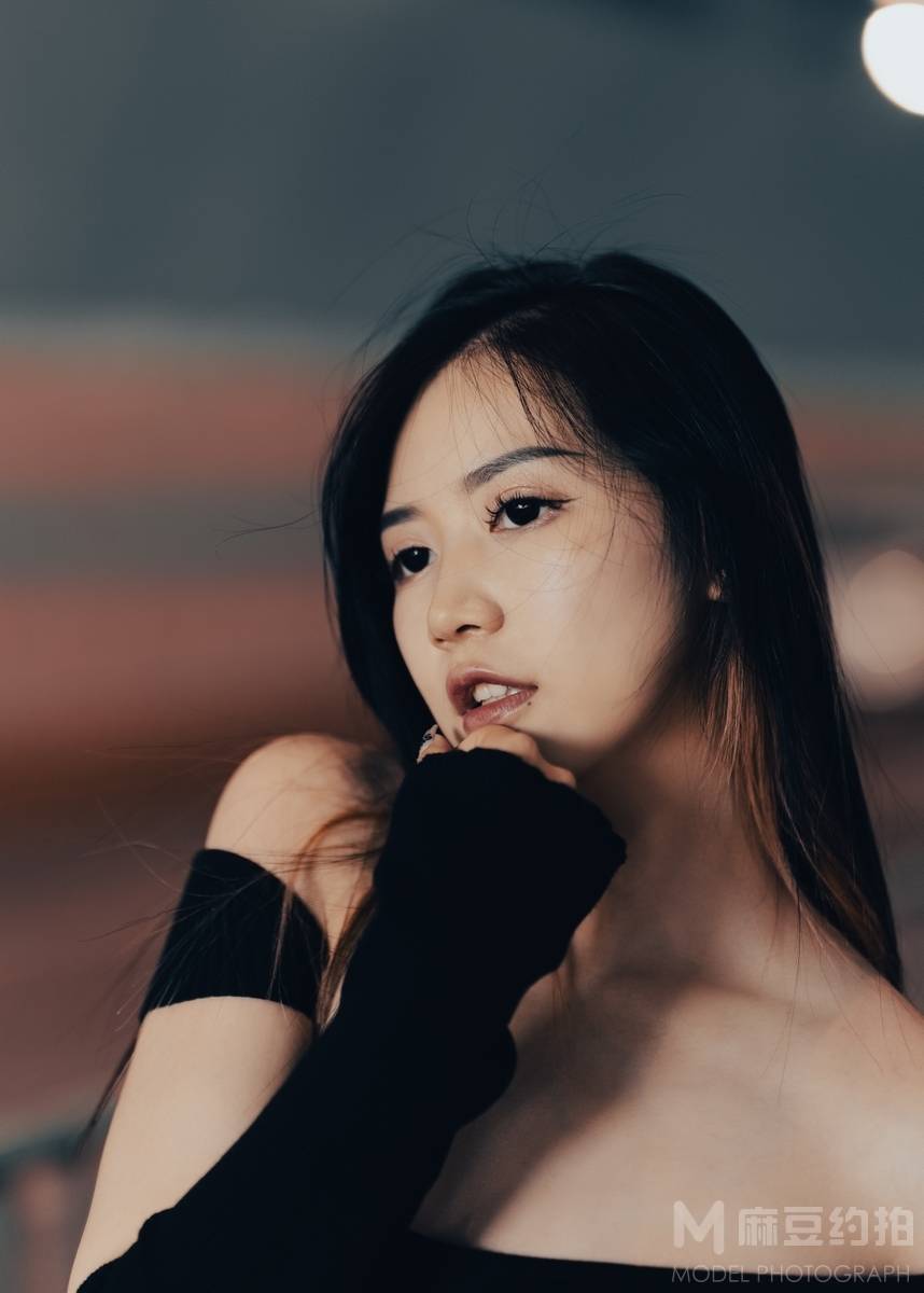 胶片模特