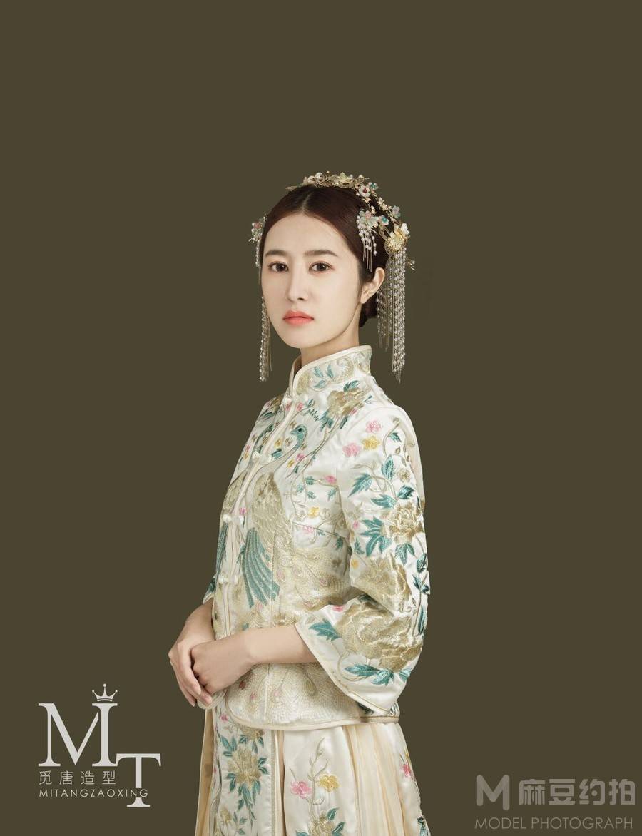 妆容模特