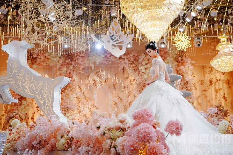 婚礼模特