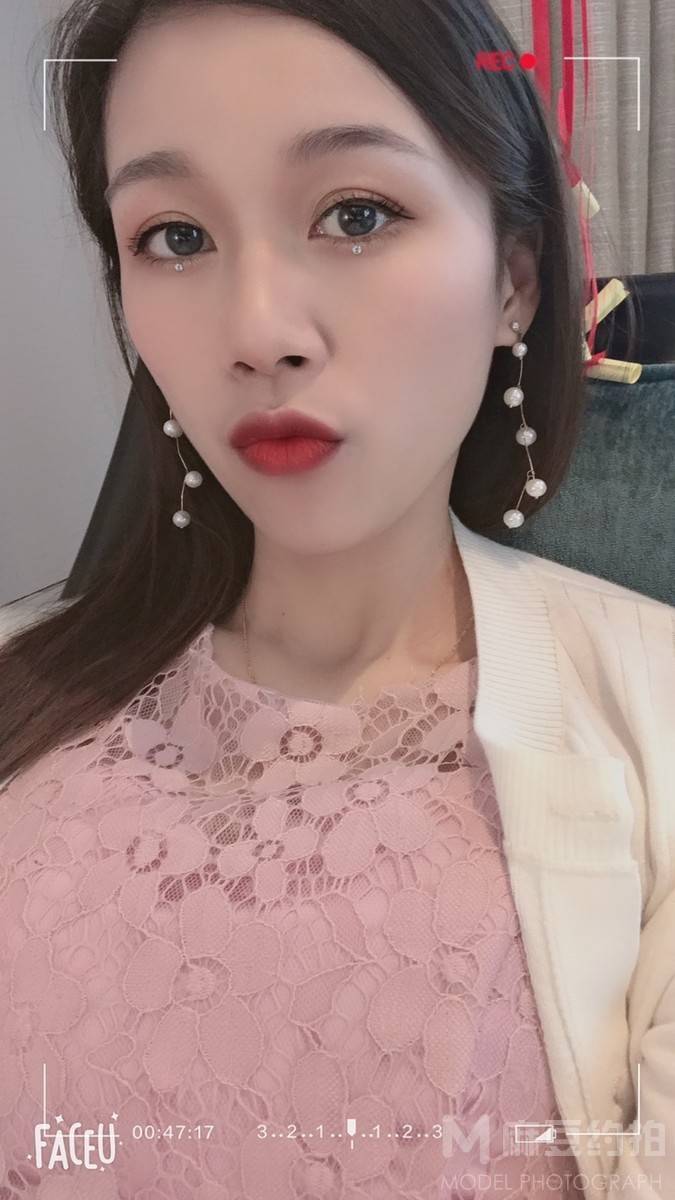 妆容模特
