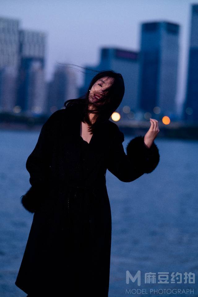 夜景模特