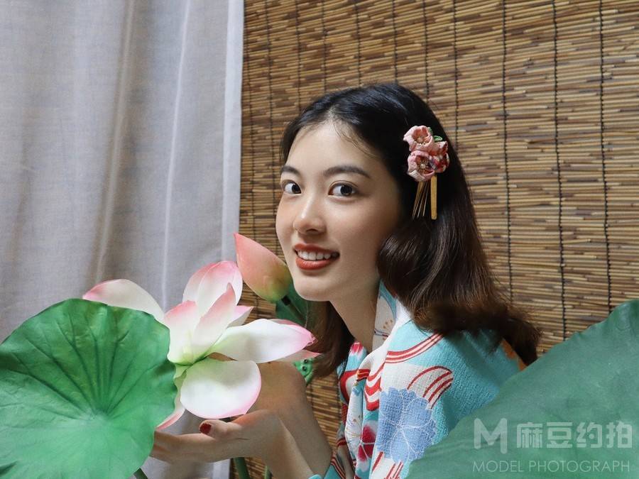 纪实模特