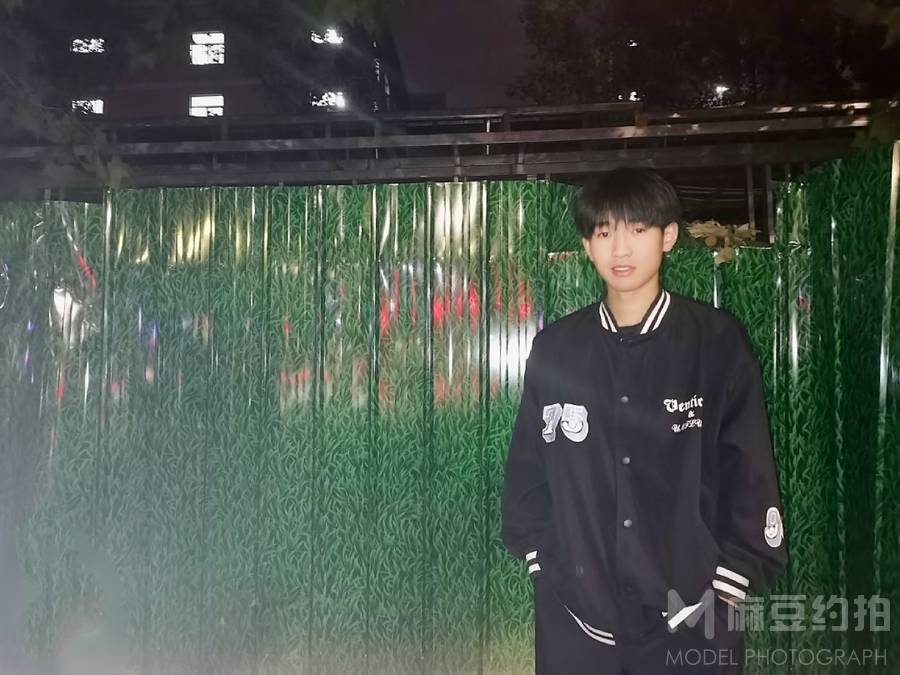 情侣模特